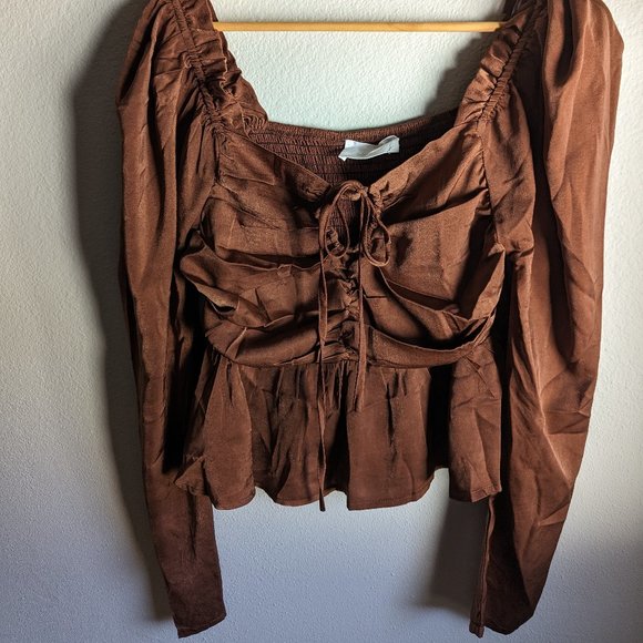 Chocolate blouse - Picture 3 of 3